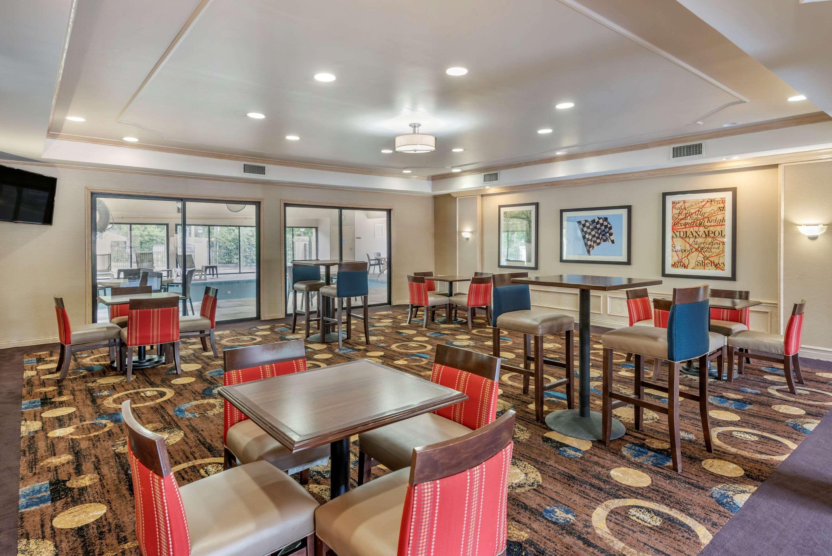 Comfort Suites Marion Zewnętrze zdjęcie